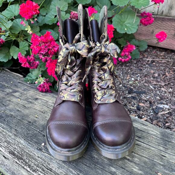 Dr. Martens Aimilta Camo Camouflage Brown Moto Boots Women's 8 US / 6 UK - Picture 3 of 12